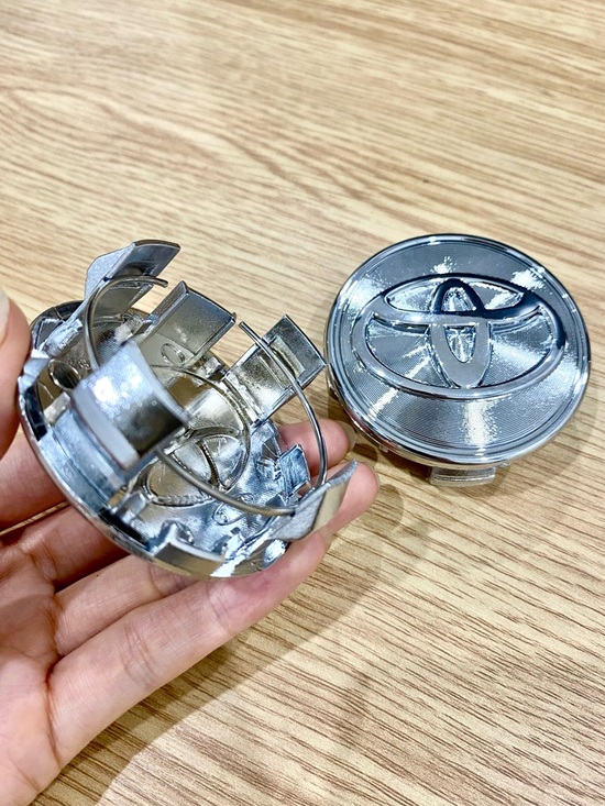 Toyota Other - 2pcs Toyota 62mm Wheel Center Caps Chrome
Hub Caps for Camry Corolla Silver